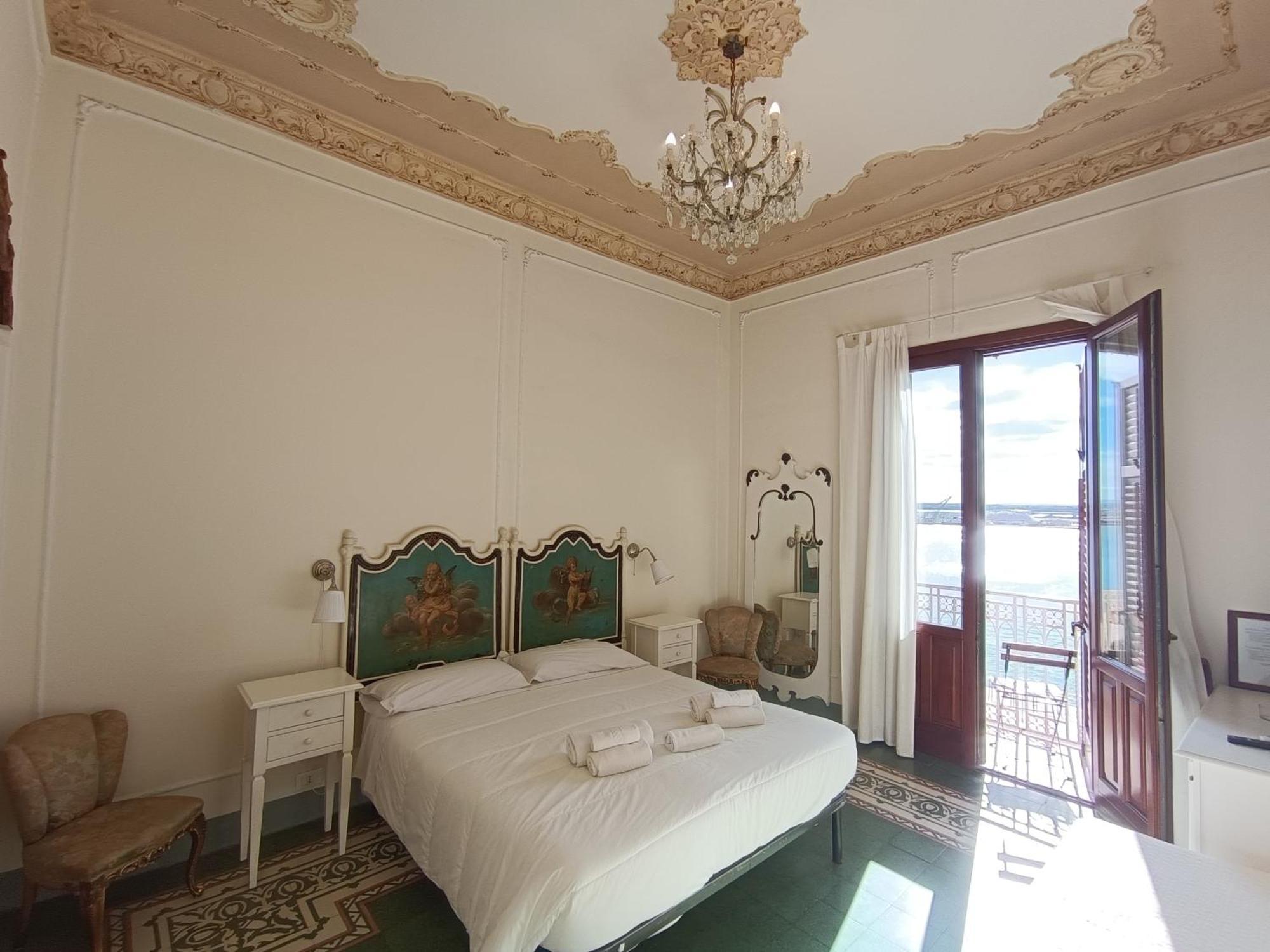 B&B Belveliero - Il Capitano Trapani Bagian luar foto