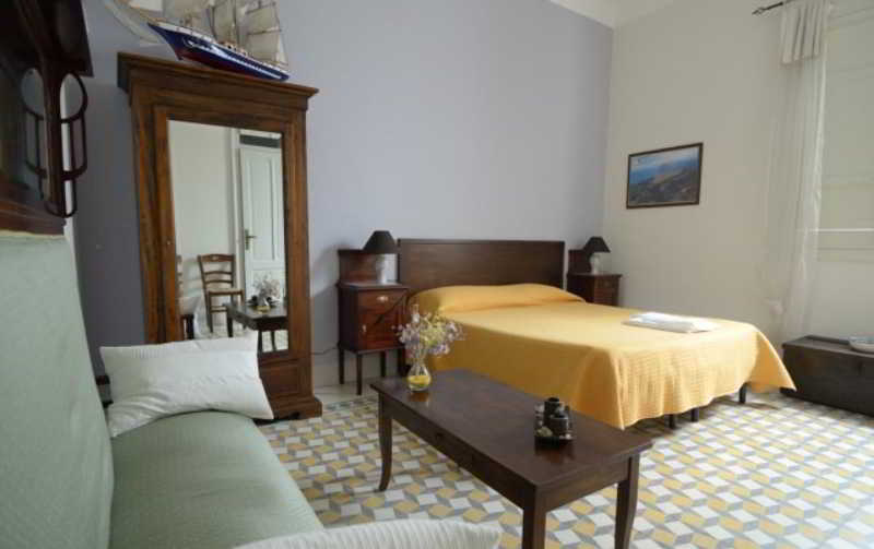 B&B Belveliero - Il Capitano Trapani Bagian luar foto