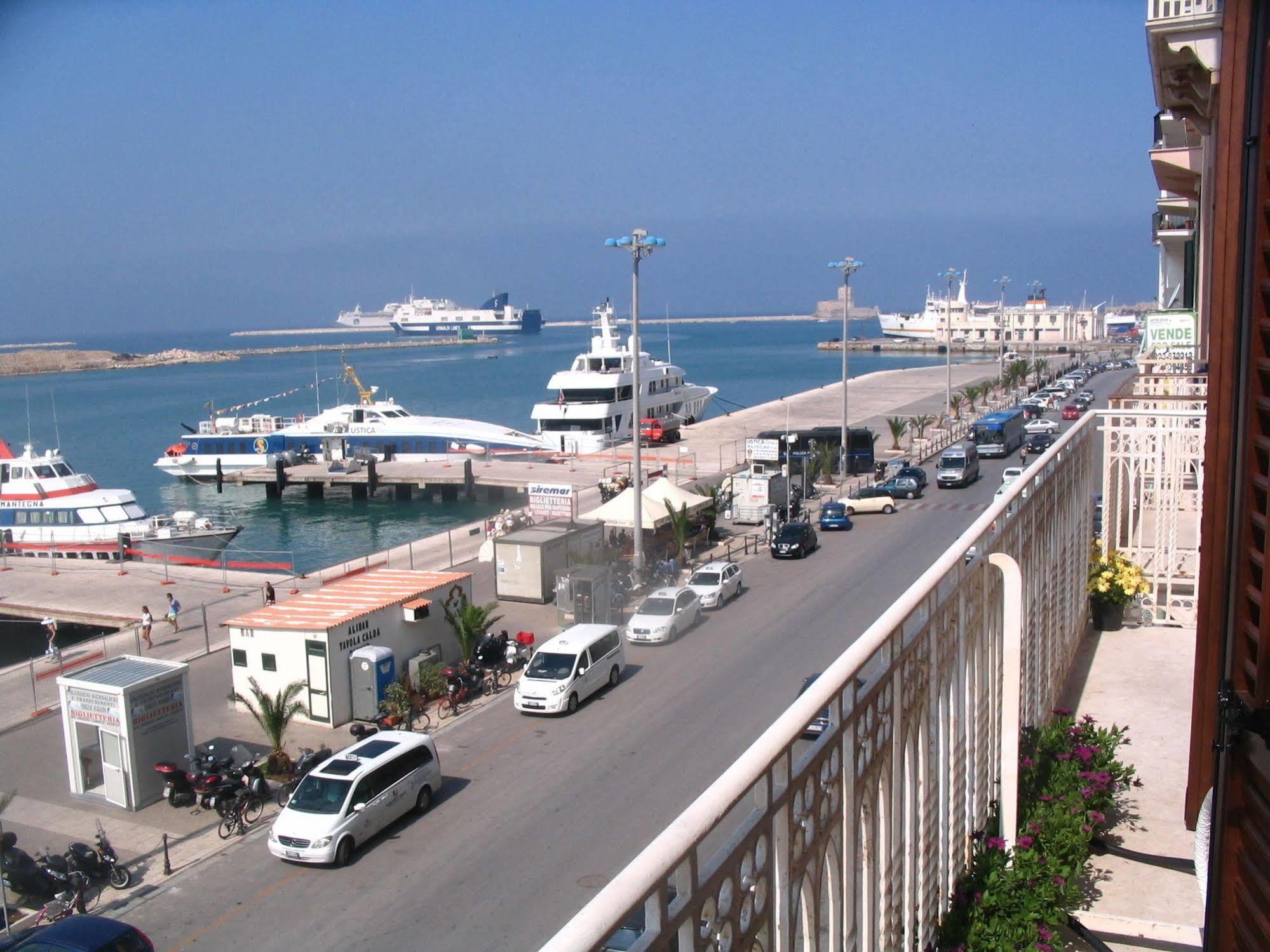 B&B Belveliero - Il Capitano Trapani Bagian luar foto