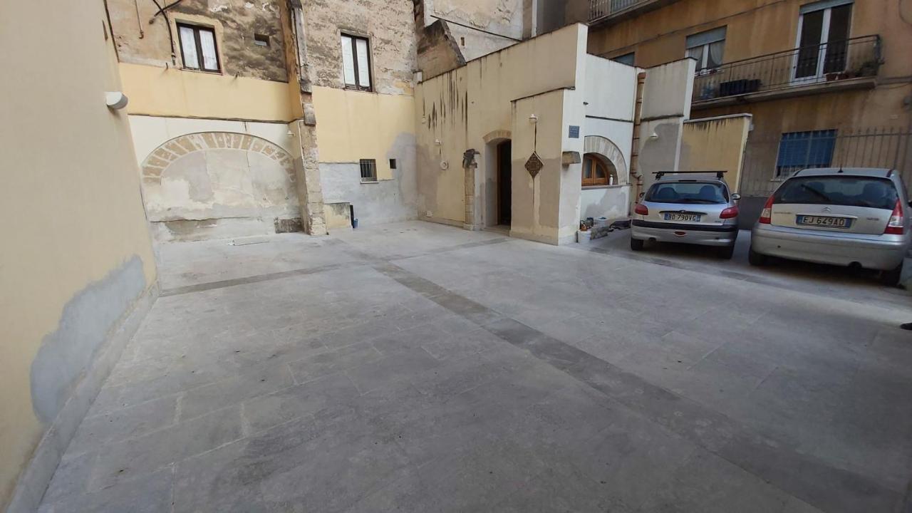 B&B Belveliero - Il Capitano Trapani Bagian luar foto
